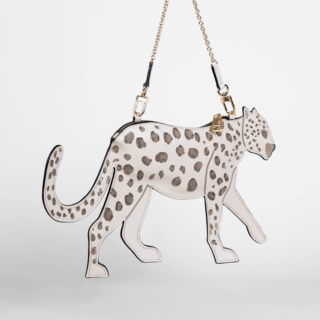 JAGUAR HUESO