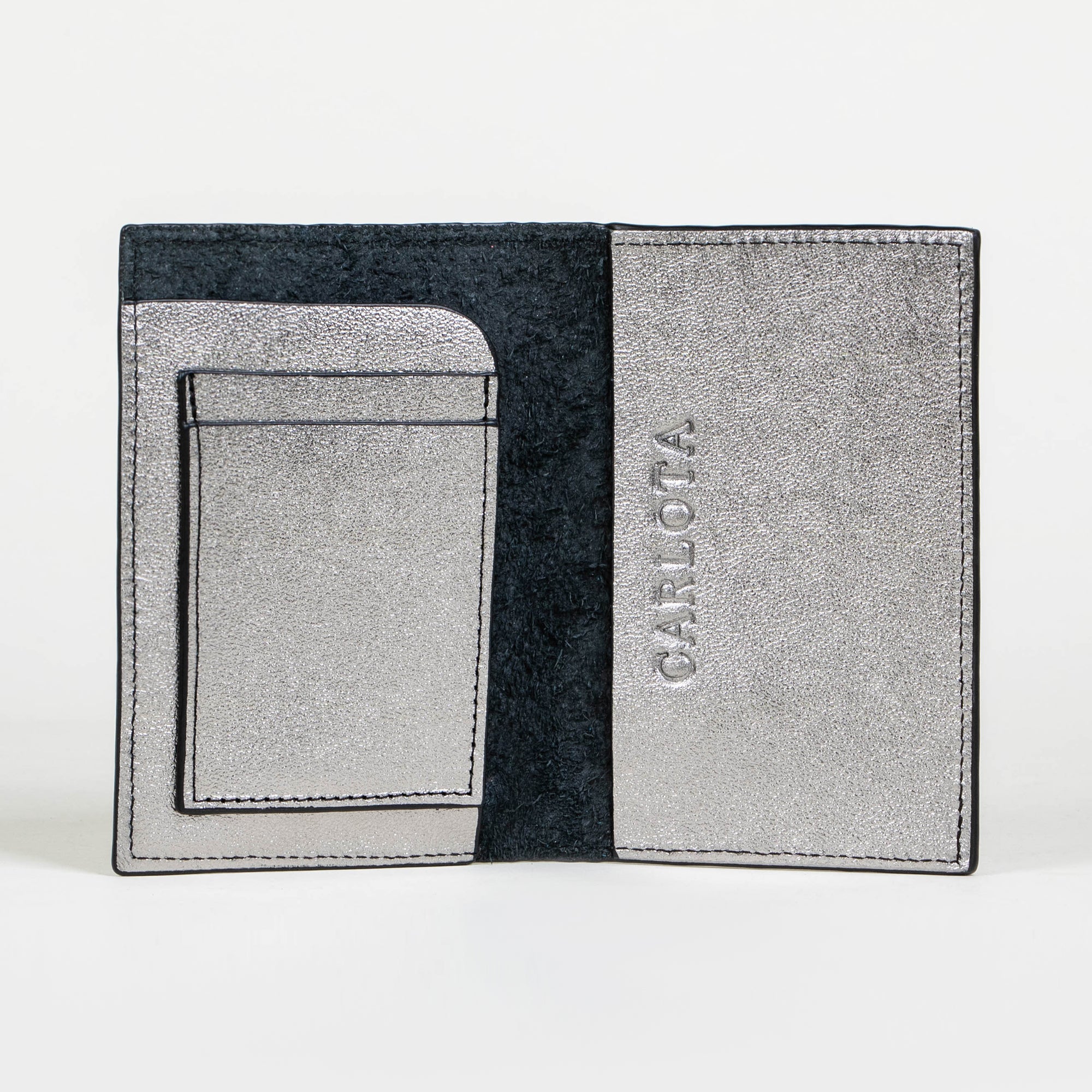PORTA PASAPORTE PLATA