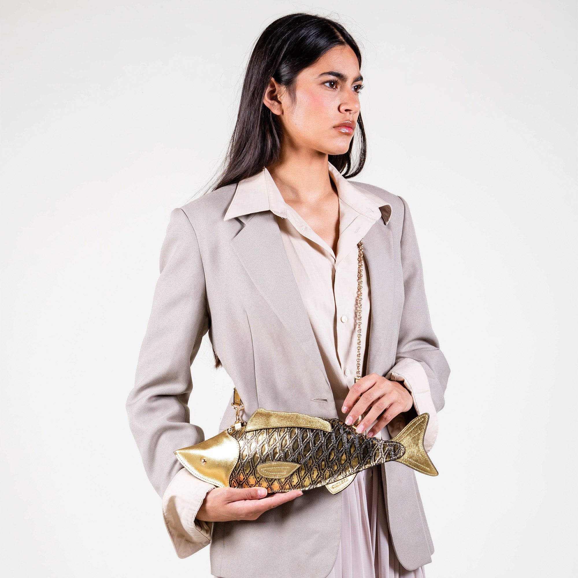 CROSSBODY PESCADO ORO AMARILLO