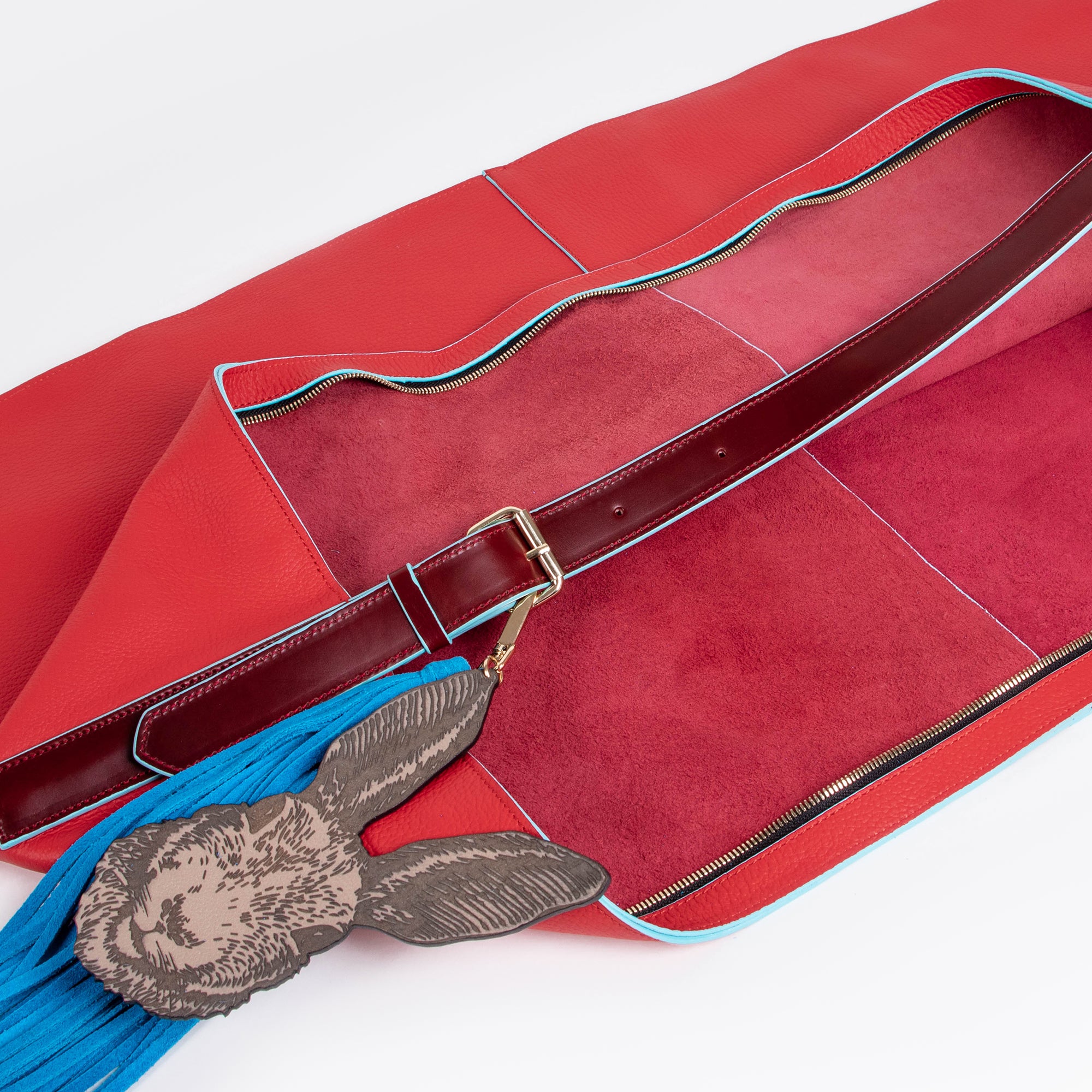 HOBO XL ROJO CARMIN