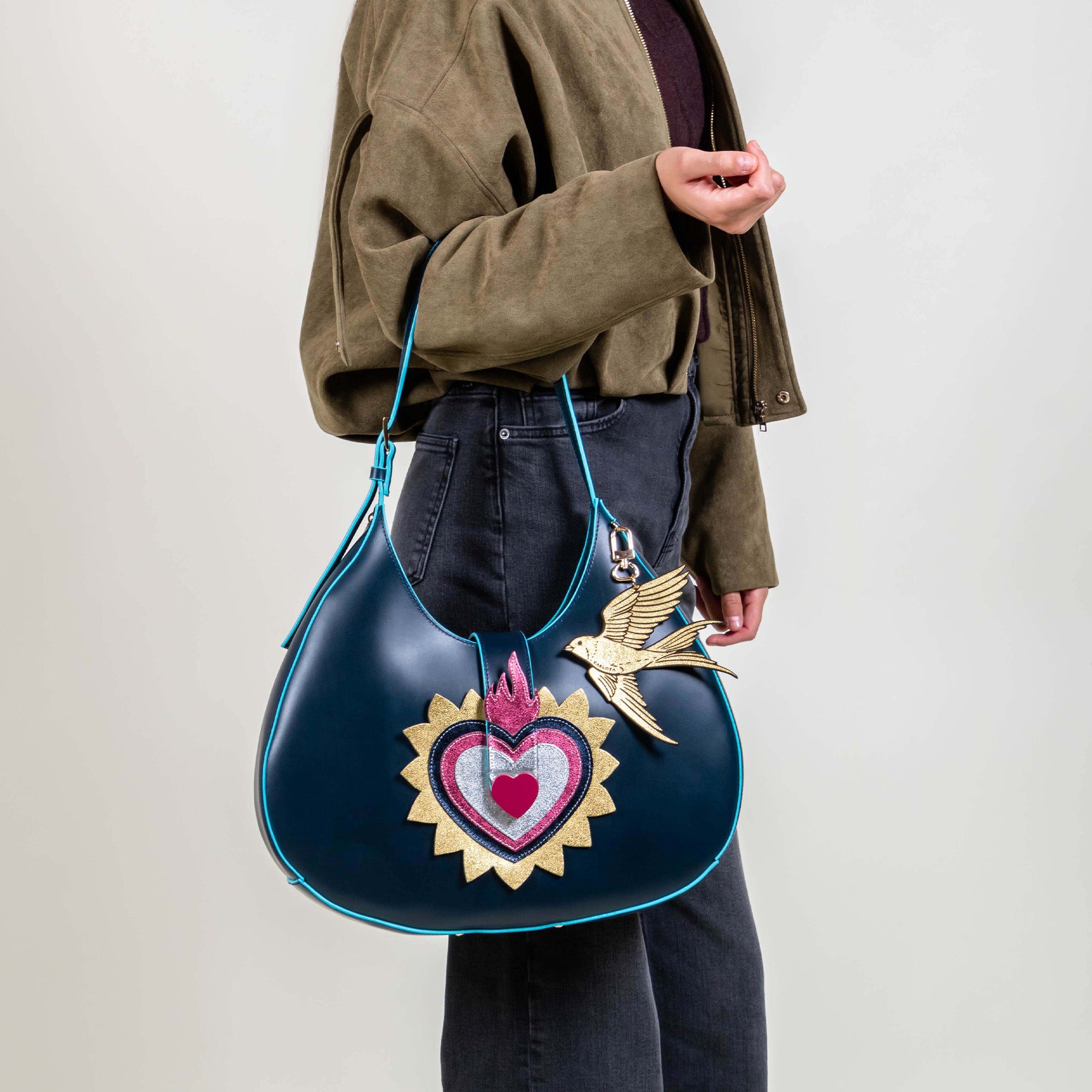 HOBO  "EL CORAZÓN" AZUL