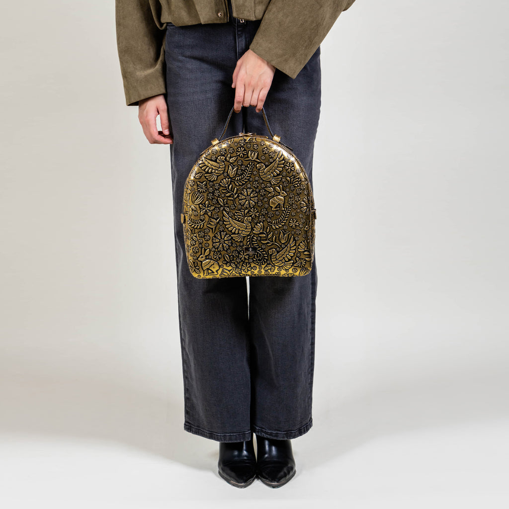 BACK PACK ORO AMARILLO