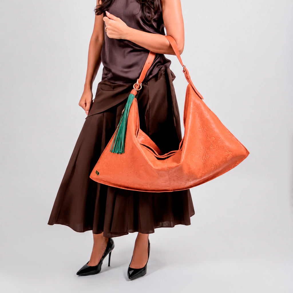ORANGE XL HOBO